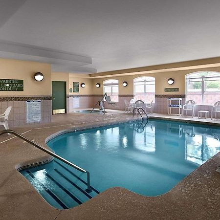 Country Inn & Suites By Radisson, Concord Exterior foto